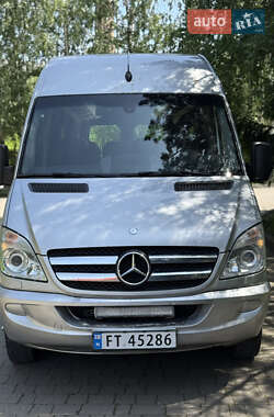 Туристичний / Міжміський автобус Mercedes-Benz Sprinter 2013 в 
