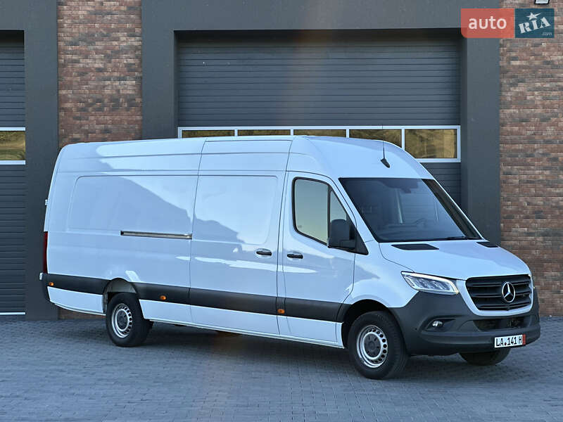 Вантажний фургон Mercedes-Benz Sprinter 2019 в 