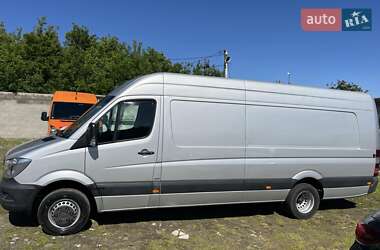 Грузовой фургон Mercedes-Benz Sprinter 2015 в 