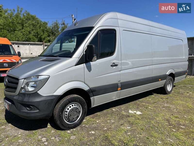 Грузовой фургон Mercedes-Benz Sprinter 2015 в 