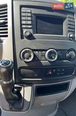 Грузовой фургон Mercedes-Benz Sprinter 2015 в 