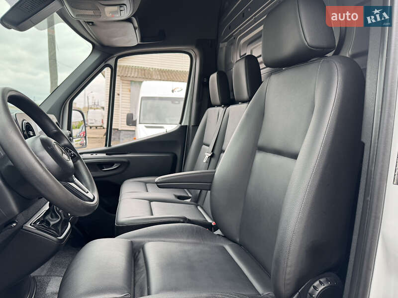 Грузовой фургон Mercedes-Benz Sprinter 2020 в Ровно
