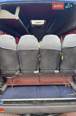 Микроавтобус Mercedes-Benz Sprinter 2005 в 