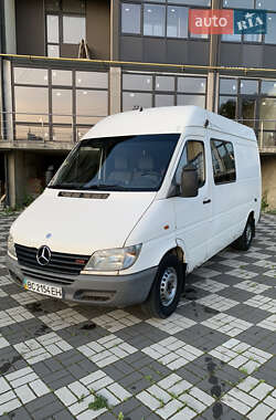 Грузопассажирский фургон Mercedes-Benz Sprinter 2001 в Буске