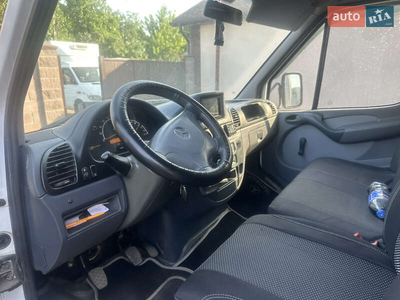 Тентований Mercedes-Benz Sprinter 2002 в Дніпрі фото 5 Тентований Mercedes-Benz Sprinter 2002 в Дніпрі