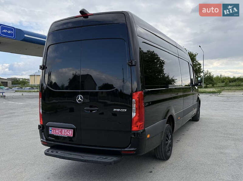 Вантажопасажирський фургон Mercedes-Benz Sprinter 2020 в Кадубівцях