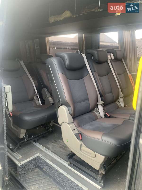 Микроавтобус Mercedes-Benz Sprinter 2012 в Ужгороде