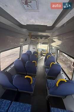 Мікроавтобус Mercedes-Benz Sprinter 2013 в 