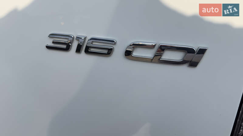 Грузовой фургон Mercedes-Benz Sprinter 2019 в Сваляве