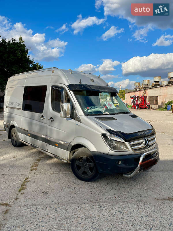 Грузопассажирский фургон Mercedes-Benz Sprinter 2006 в 