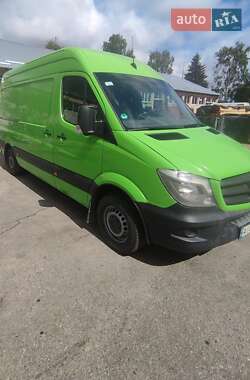 Грузовой фургон Mercedes-Benz Sprinter 2015 в 