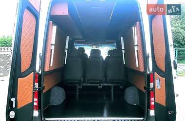 Грузопассажирский фургон Mercedes-Benz Sprinter 2018 в 