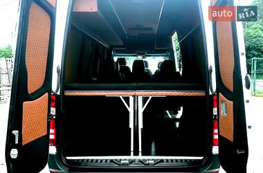 Грузопассажирский фургон Mercedes-Benz Sprinter 2018 в 