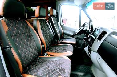 Грузопассажирский фургон Mercedes-Benz Sprinter 2018 в 