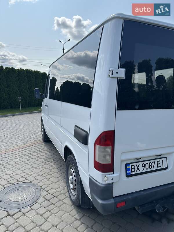Вантажопасажирський фургон Mercedes-Benz Sprinter 2005 в Хмельницькому