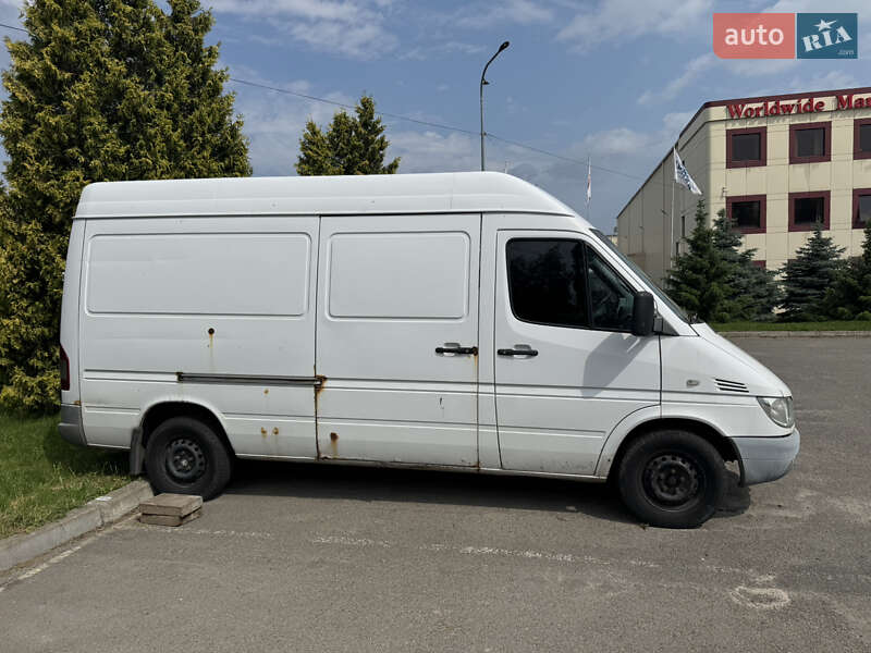 Грузовой фургон Mercedes-Benz Sprinter 2014 в Киеве