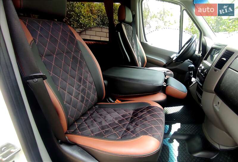 Вантажопасажирський фургон Mercedes-Benz Sprinter 2018 в Житомирі