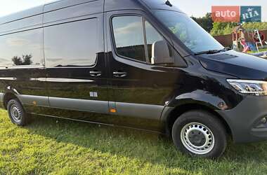 Грузовой фургон Mercedes-Benz Sprinter 2021 в 