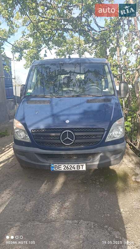 Mercedes-Benz Sprinter 2013