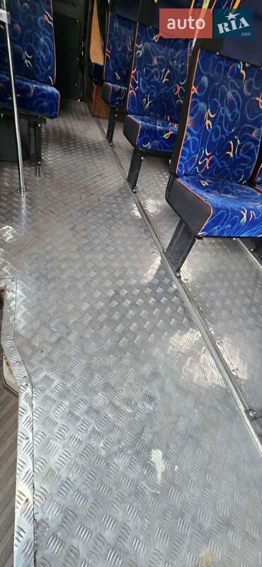 Городской автобус Mercedes-Benz Sprinter 1999 в Кривом Роге