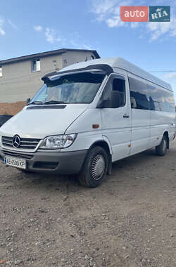 Туристичний / Міжміський автобус Mercedes-Benz Sprinter 2004 в Вінниці