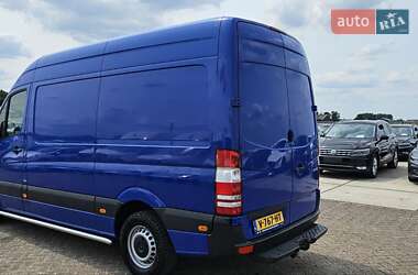 Грузовой фургон Mercedes-Benz Sprinter 2017 в 