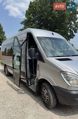 Туристический / Междугородний автобус Mercedes-Benz Sprinter 2011 в Городенке