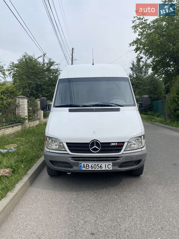 Грузовой фургон Mercedes-Benz Sprinter 2006 в Виннице