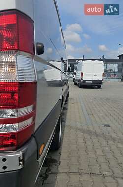 Грузовой фургон Mercedes-Benz Sprinter 2014 в 
