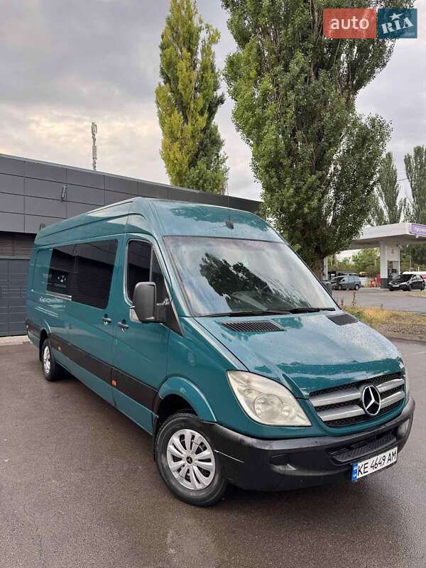 Грузопассажирский фургон Mercedes-Benz Sprinter 2009 в Кривом Роге