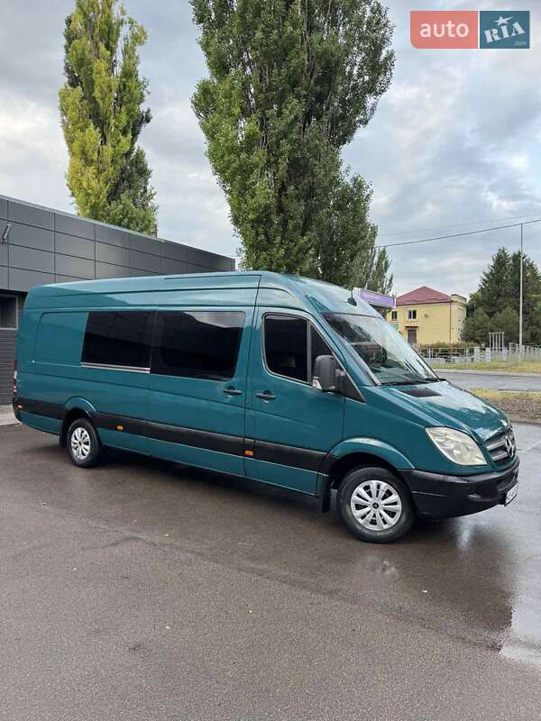 Грузопассажирский фургон Mercedes-Benz Sprinter 2009 в Кривом Роге