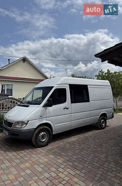 Грузопассажирский фургон Mercedes-Benz Sprinter 2004 в Ровно