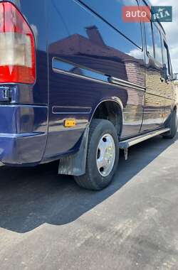Грузопассажирский фургон Mercedes-Benz Sprinter 2003 в 