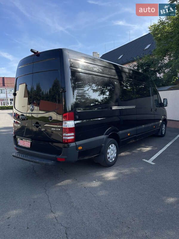 Грузовой фургон Mercedes-Benz Sprinter 2017 в Виноградове