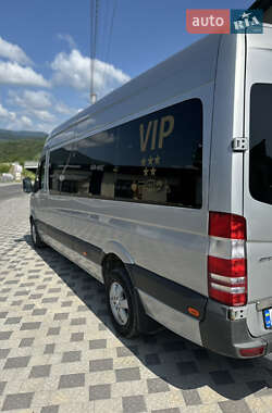 Грузовой фургон Mercedes-Benz Sprinter 2012 в 
