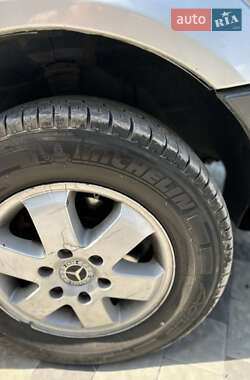 Грузовой фургон Mercedes-Benz Sprinter 2012 в 