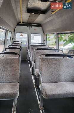 Микроавтобус Mercedes-Benz Sprinter 2002 в 