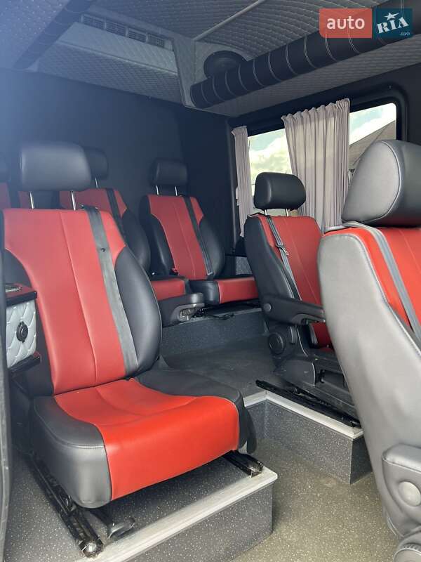 Микроавтобус Mercedes-Benz Sprinter 2010 в Яготине