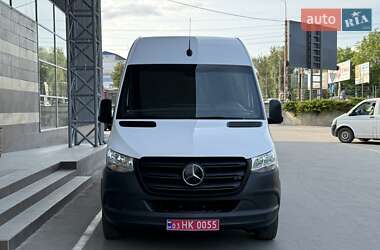 Грузовой фургон Mercedes-Benz Sprinter 2021 в 