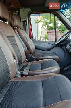 Микроавтобус Mercedes-Benz Sprinter 2002 в 