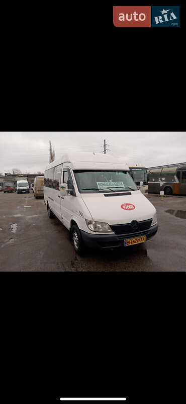 Mercedes-Benz Sprinter 2000