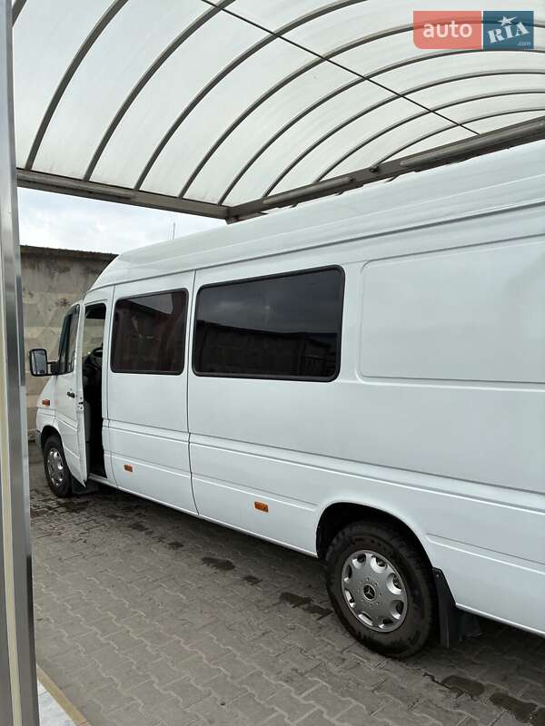 Микроавтобус Mercedes-Benz Sprinter 2006 в Хмельницком фото 6 Микроавтобус Mercedes-Benz Sprinter 2006 в Хмельницком