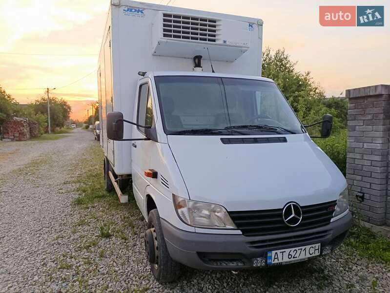 Рефрижератор Mercedes-Benz Sprinter 2002 в Ивано-Франковске
