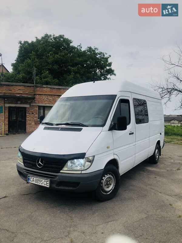 Mercedes-Benz Sprinter 2005