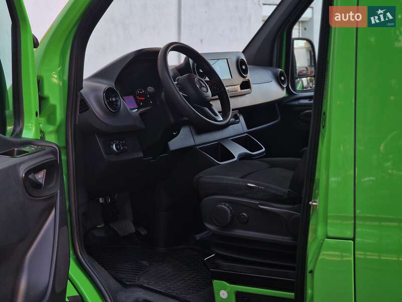 Вантажний фургон Mercedes-Benz Sprinter 2020 в Одесі фото 30 Вантажний фургон Mercedes-Benz Sprinter 2020 в Одесі