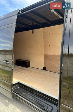 Вантажний фургон Mercedes-Benz Sprinter 2020 в  фото 10 Вантажний фургон Mercedes-Benz Sprinter 2020 в