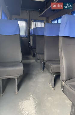 Микроавтобус Mercedes-Benz Sprinter 2000 в 