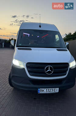 Микроавтобус Mercedes-Benz Sprinter 2019 в Сарнах