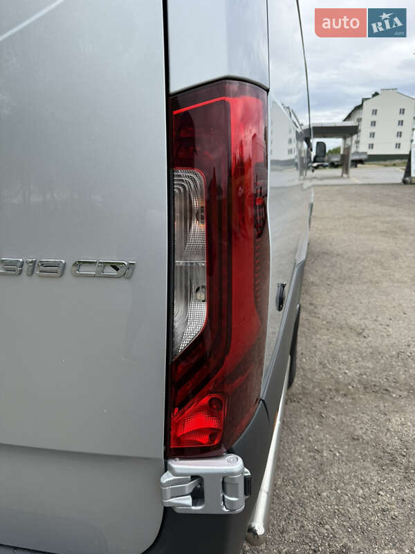 Мікроавтобус Mercedes-Benz Sprinter 2021 в Чернівцях