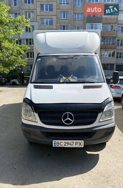 Грузовой фургон Mercedes-Benz Sprinter 2011 в 